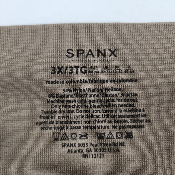 SPANX NWOT Seamless Cropped Lamn Leggings in Desert Camo High Rise Green - Picture 4 of 4